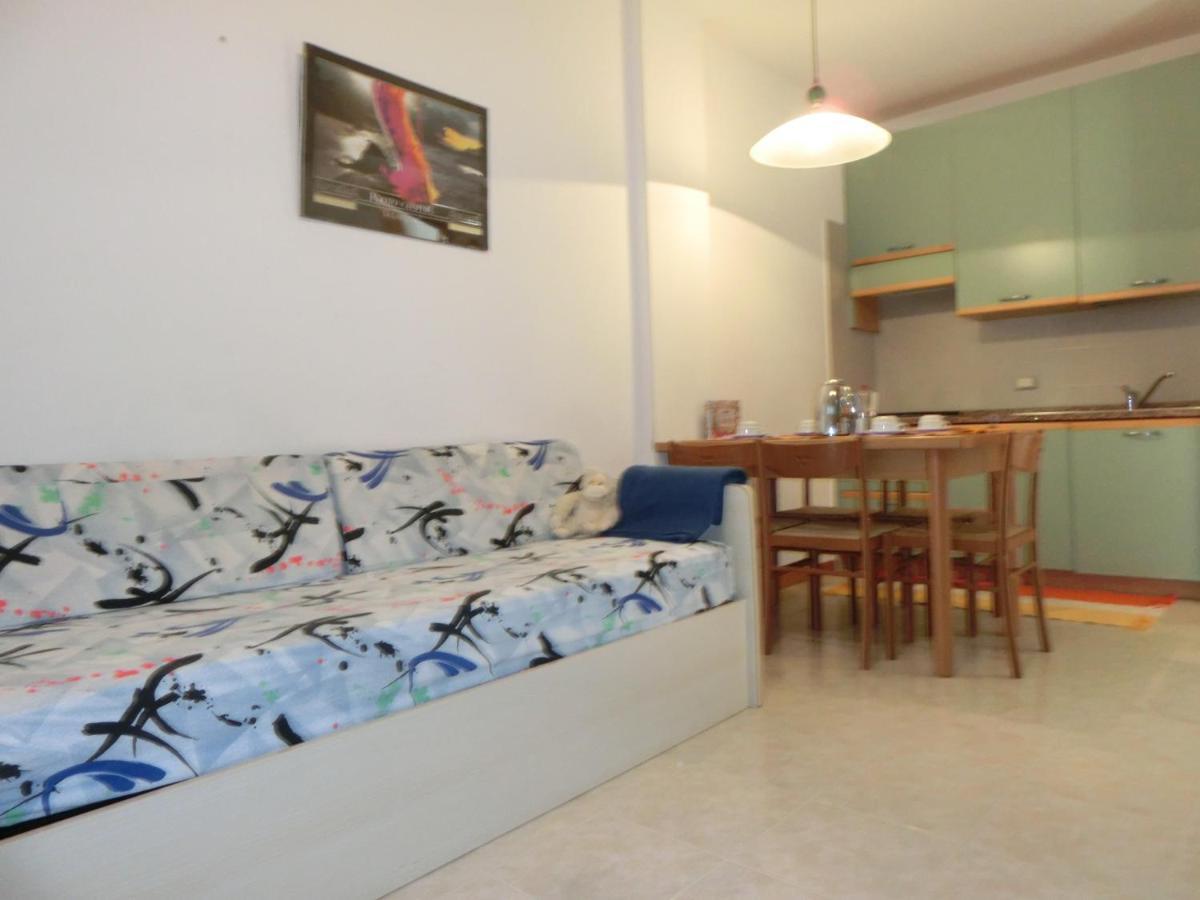 Residence Delle Terme 比比翁 外观 照片